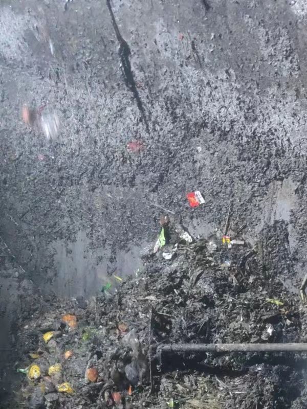 望花污水池清理